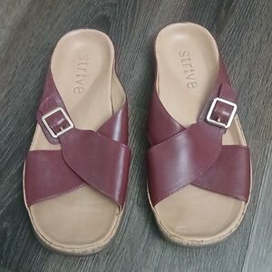 Strive Maria Buckle Burgundy Sandals Size 9.5-10